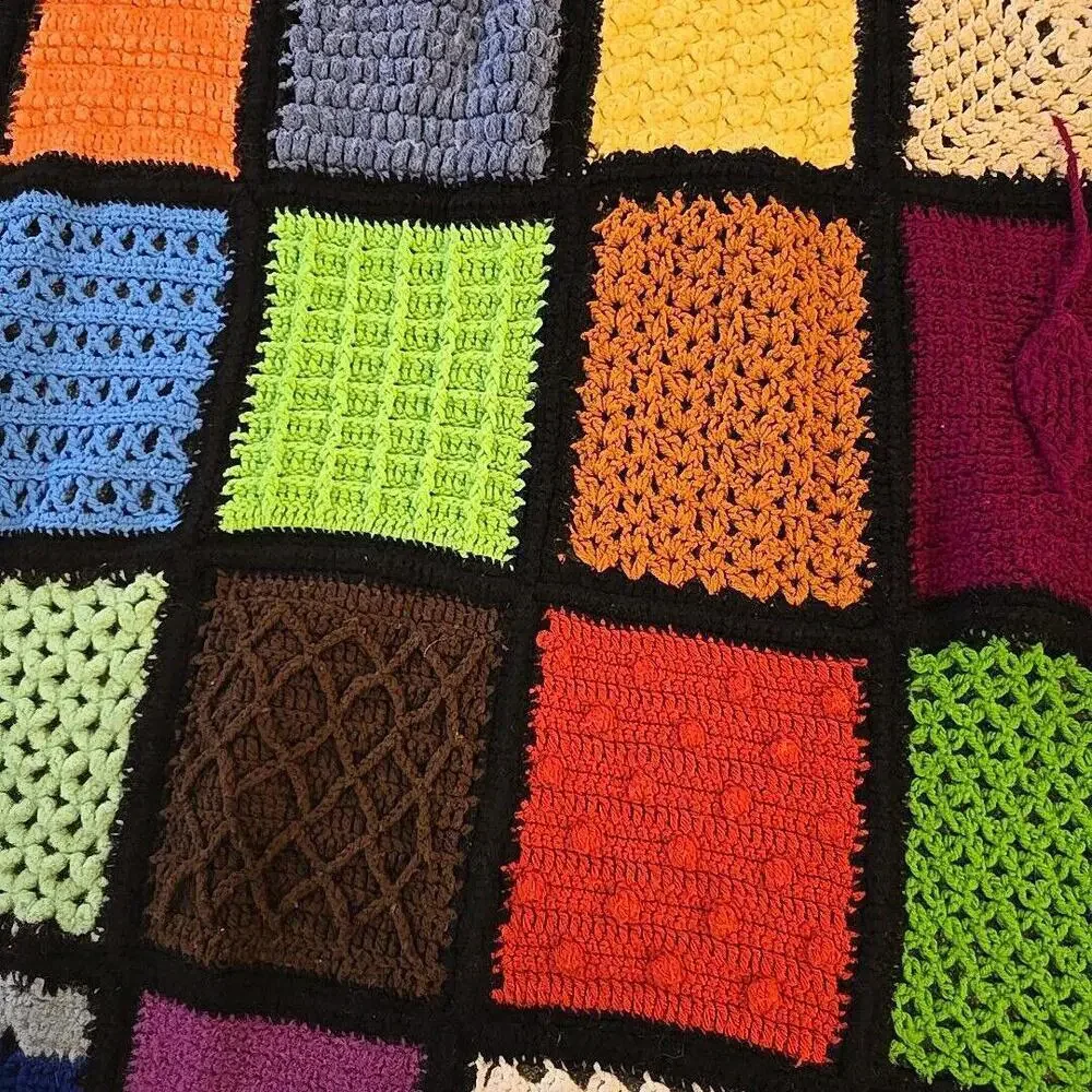 Vtg 1970's Crochet Granny‎ square Roseanne Boho 73